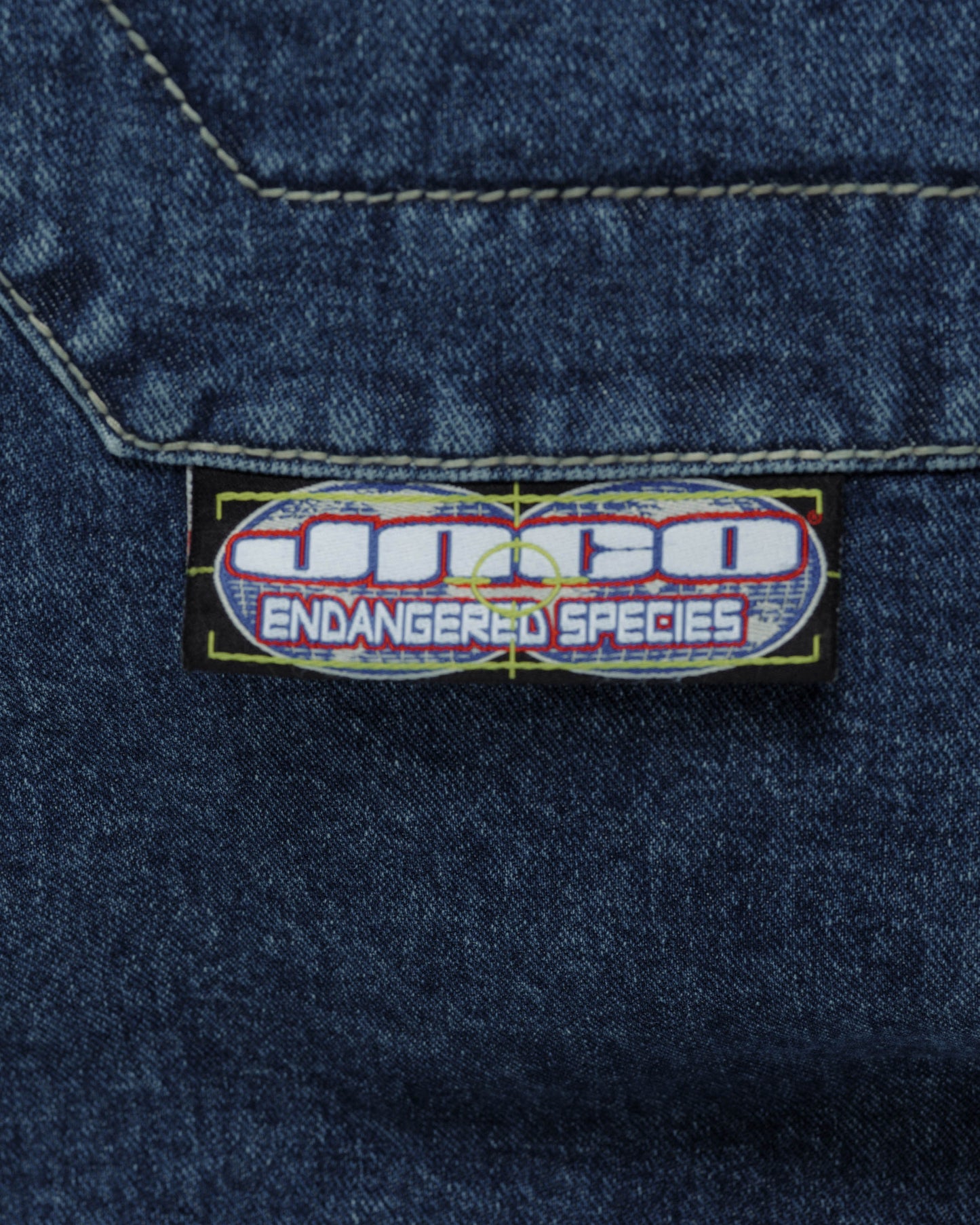 W Rhino. 34". Dark Stone.