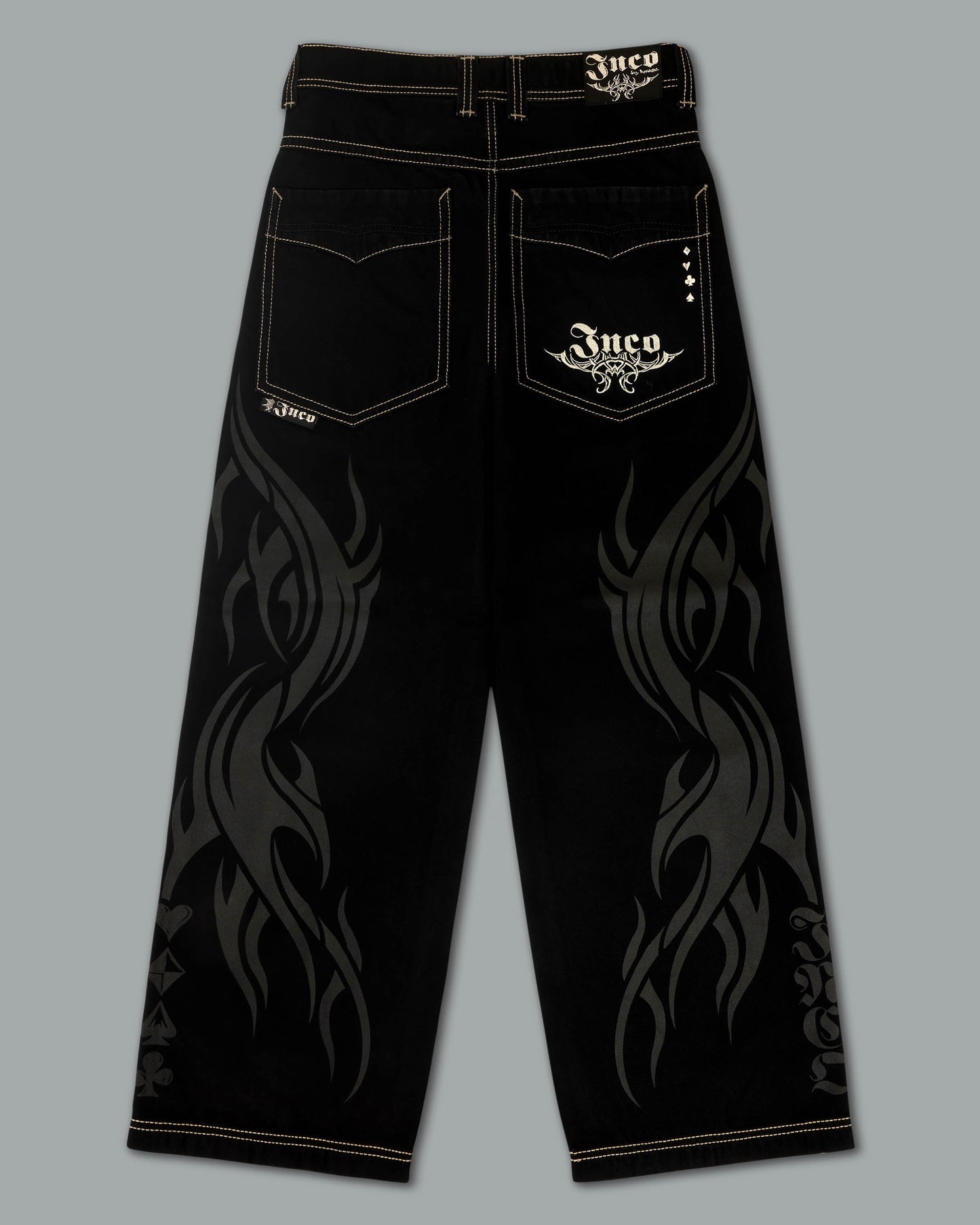 W Flame Karatz. 23". Jet Black.