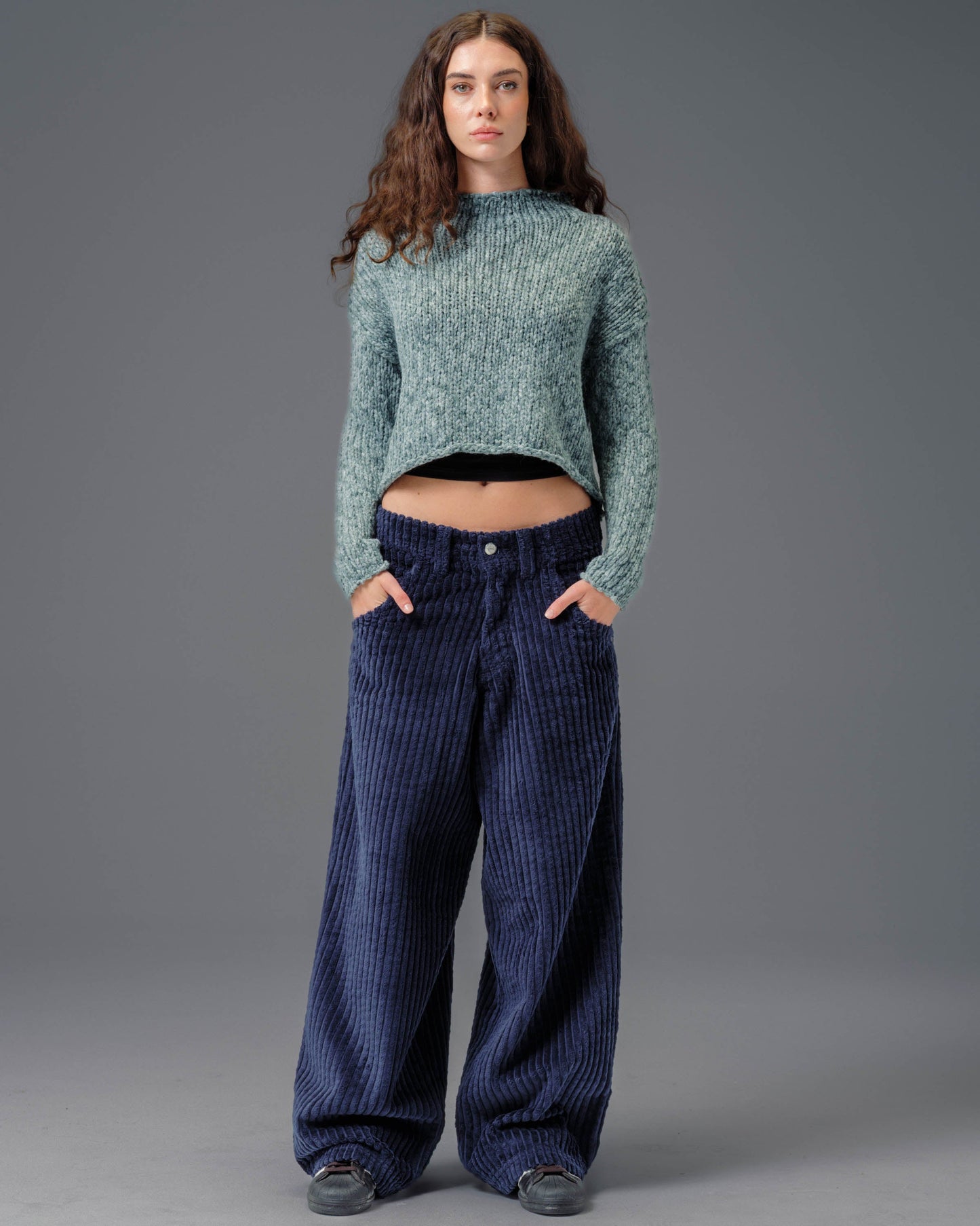 W Wizard. 24". 2 Wale Corduroy. Navy.