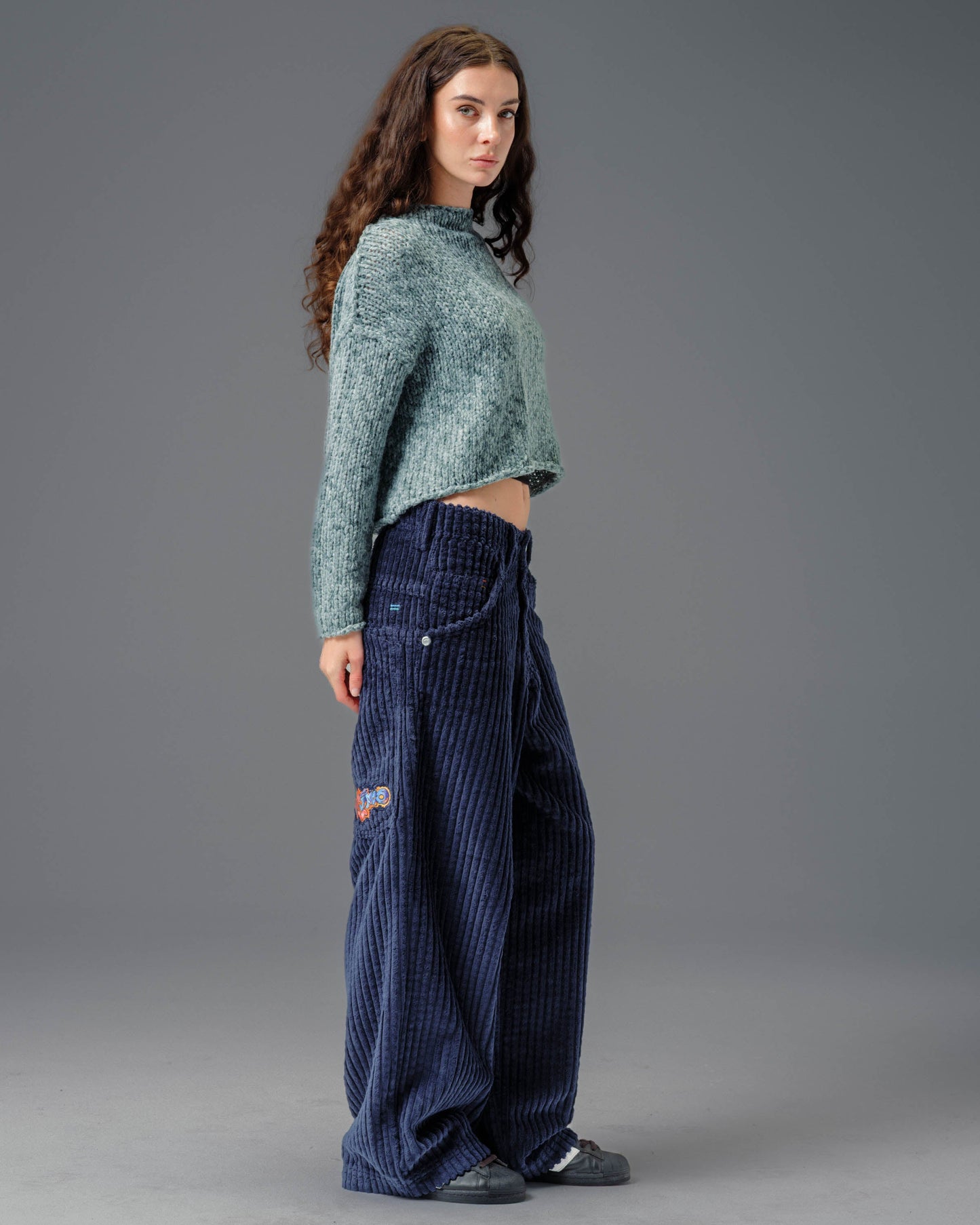 W Wizard. 24". 2 Wale Corduroy. Navy.