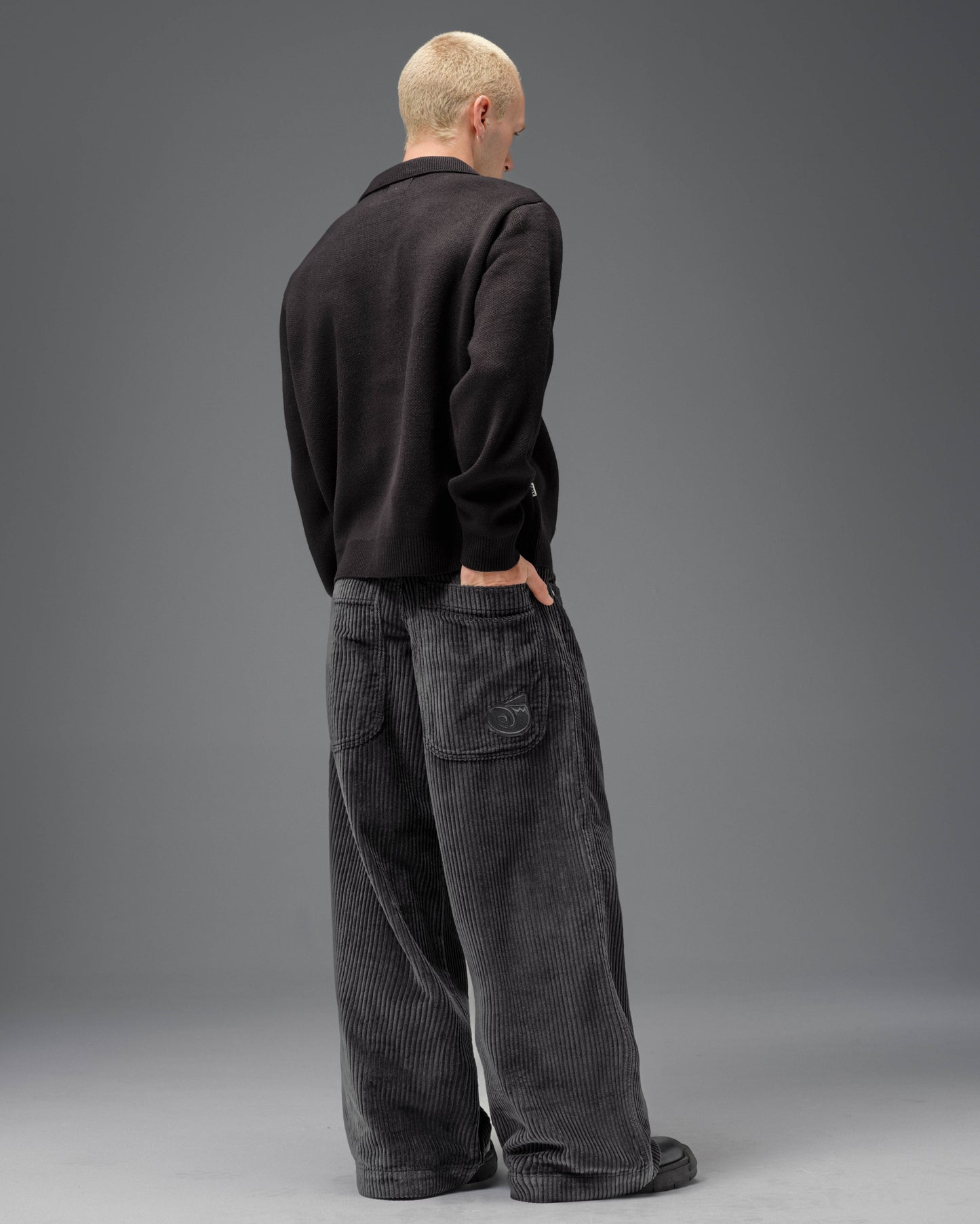 101 Twin Cannon. 26". 4 Wale Corduroy. Magnet.