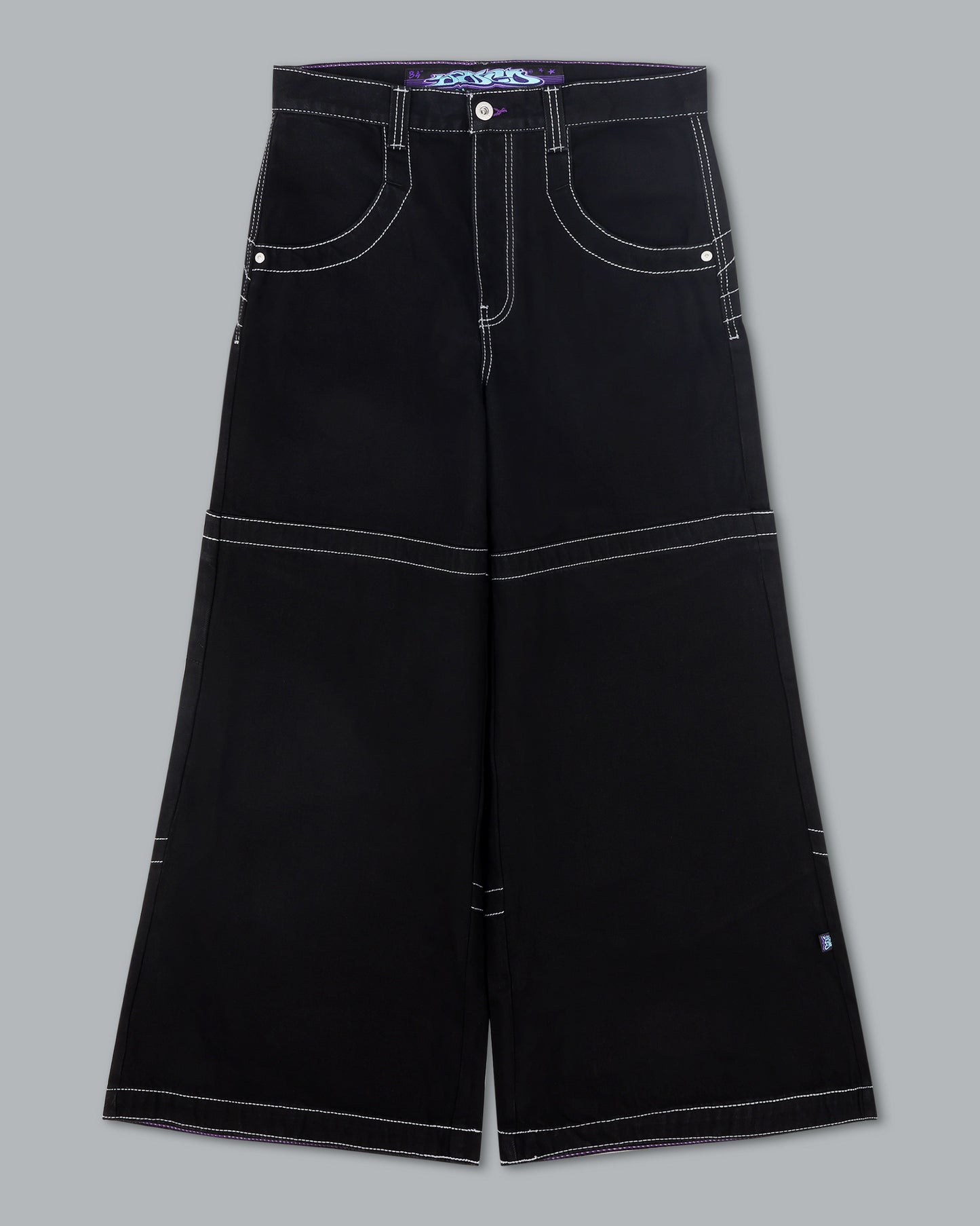 Hangin'. 34". Jet Black.