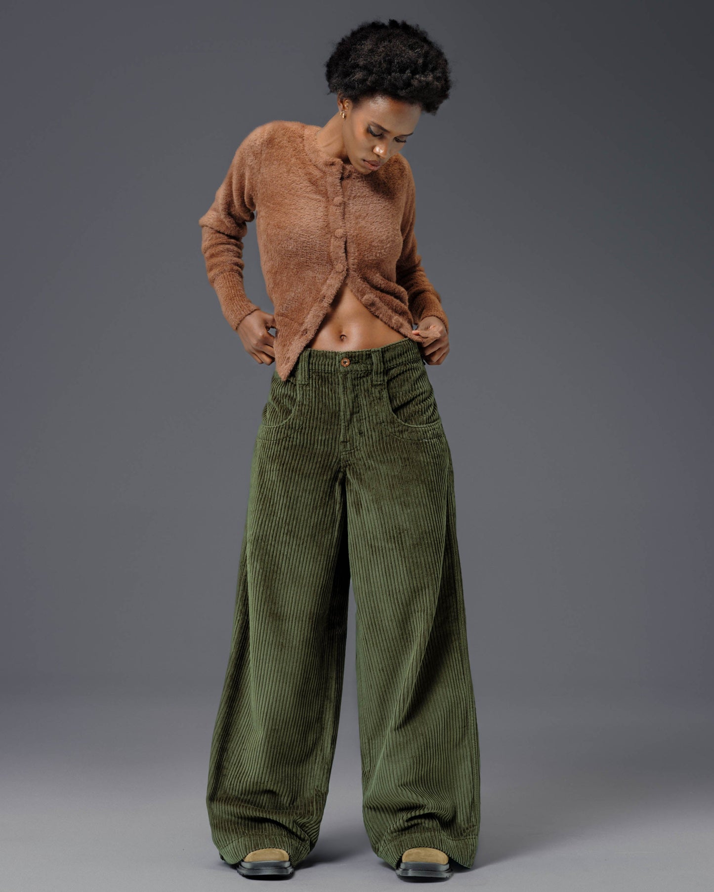 W101 Twin Cannon. 26". 4 Wale Corduroy. Moss.