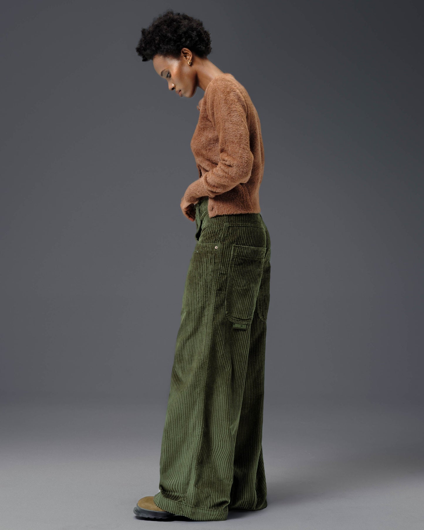 W101 Twin Cannon. 26". 4 Wale Corduroy. Moss.