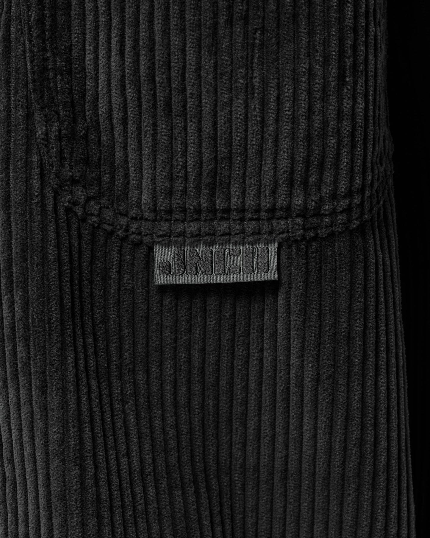 W101 Twin Cannon. 26". 4 Wale Corduroy. Magnet.